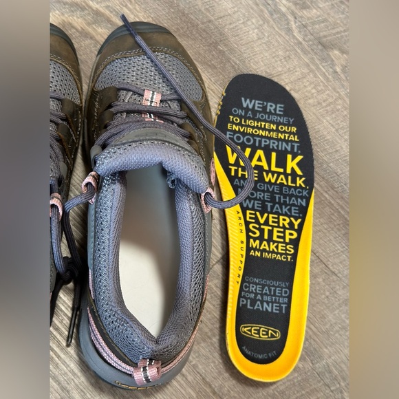 NWOB Keen Women's Steens Vent Low Height Breathable Hiking Shoes - Size 7.5 - Picture 6 of 16